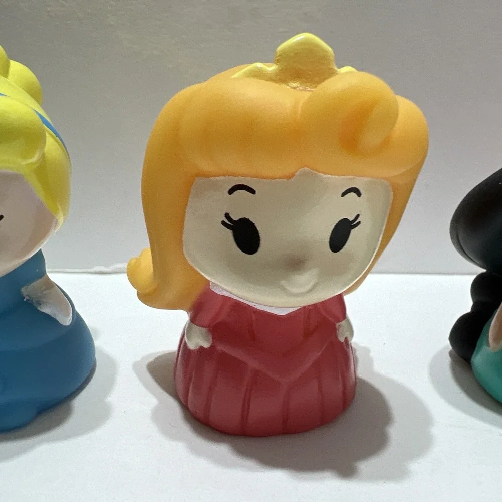 Disney Princess Vinyl Finger Bath Puppets Ariel Belle Jasmine Cinderella Aurora‎
